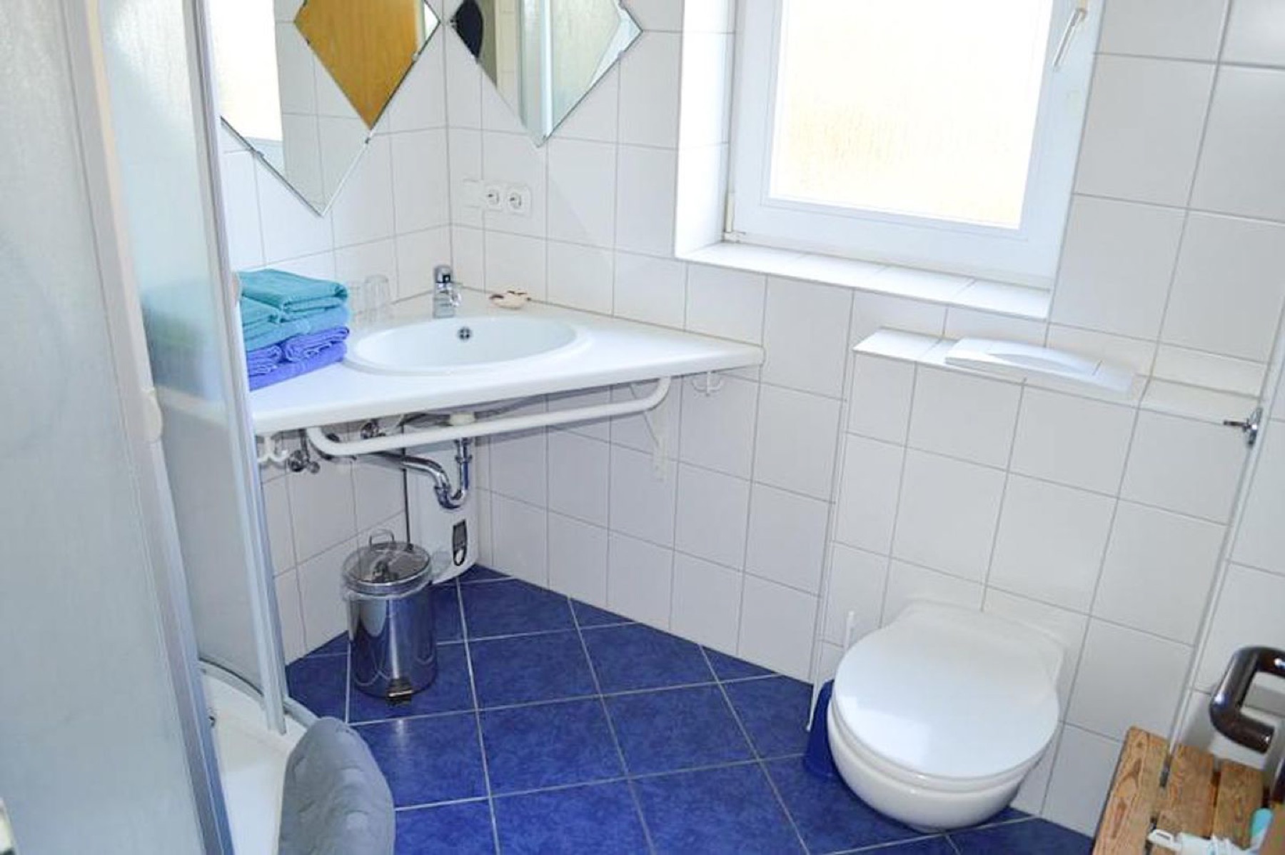 Bad mit Dusche